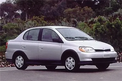 Toyota Yaris, Echo, Vitz 1999-2001 Service Manual