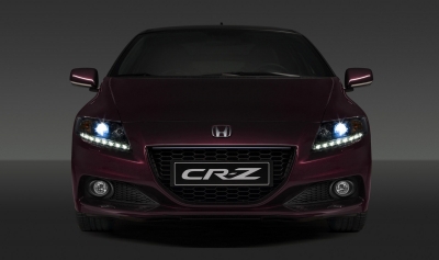 Фотографии обновленного гибрида Honda CR-Z 2013 года