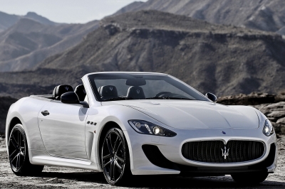 Фотографии новой модели Maserati GranCabrio MC 2013 года