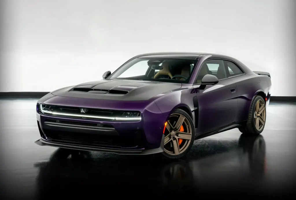 Dodge Charger Sixpack Mopar Edition: пурпурный мускул-кар, который вернул дух настоящего Charger
