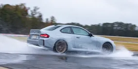 BMW M2 CS (2026): истинный заднеприводный спорткар для трека и дорог