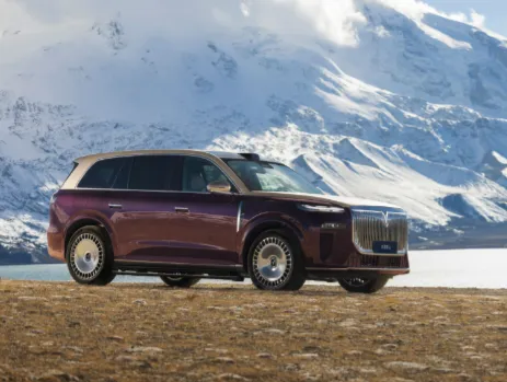 Voyah Taishan 8: новый гибридный флагман с мощностью до 657 сил и длиной более пяти метров