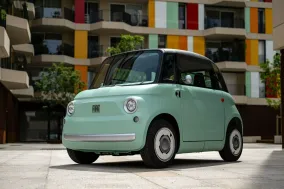 Fiat Topolino расширяет линейку марки в США: городской электромобиль мощностью 8 л.с.
