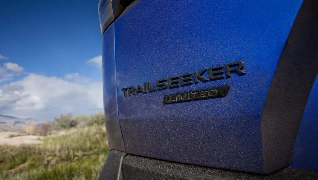 Subaru Trailseeker 2026: новый электрический внедорожник удивил ценой и оснащением