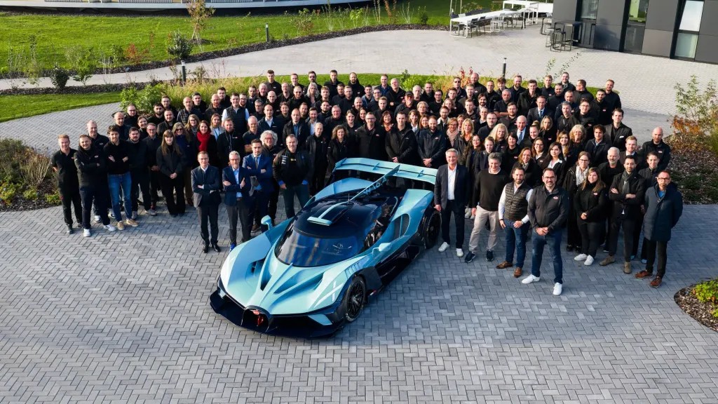 Bugatti Bolide: последний экземпляр трекового гиперкара стал вершиной инженерного мастерства