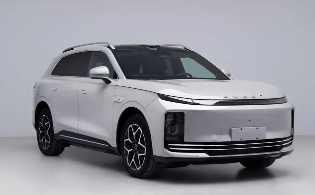 Chery Exeed Exlantix ET7: раскрыт запас хода — до 726 км и батарея CATL на 97,68 кВт·ч