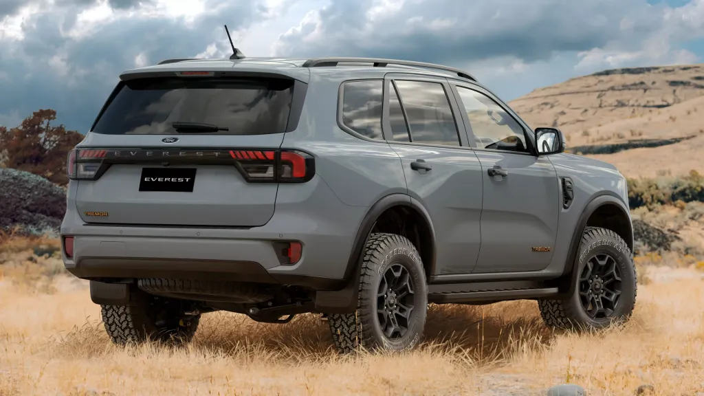 Ford Everest Tremor Австралия, вид сзади