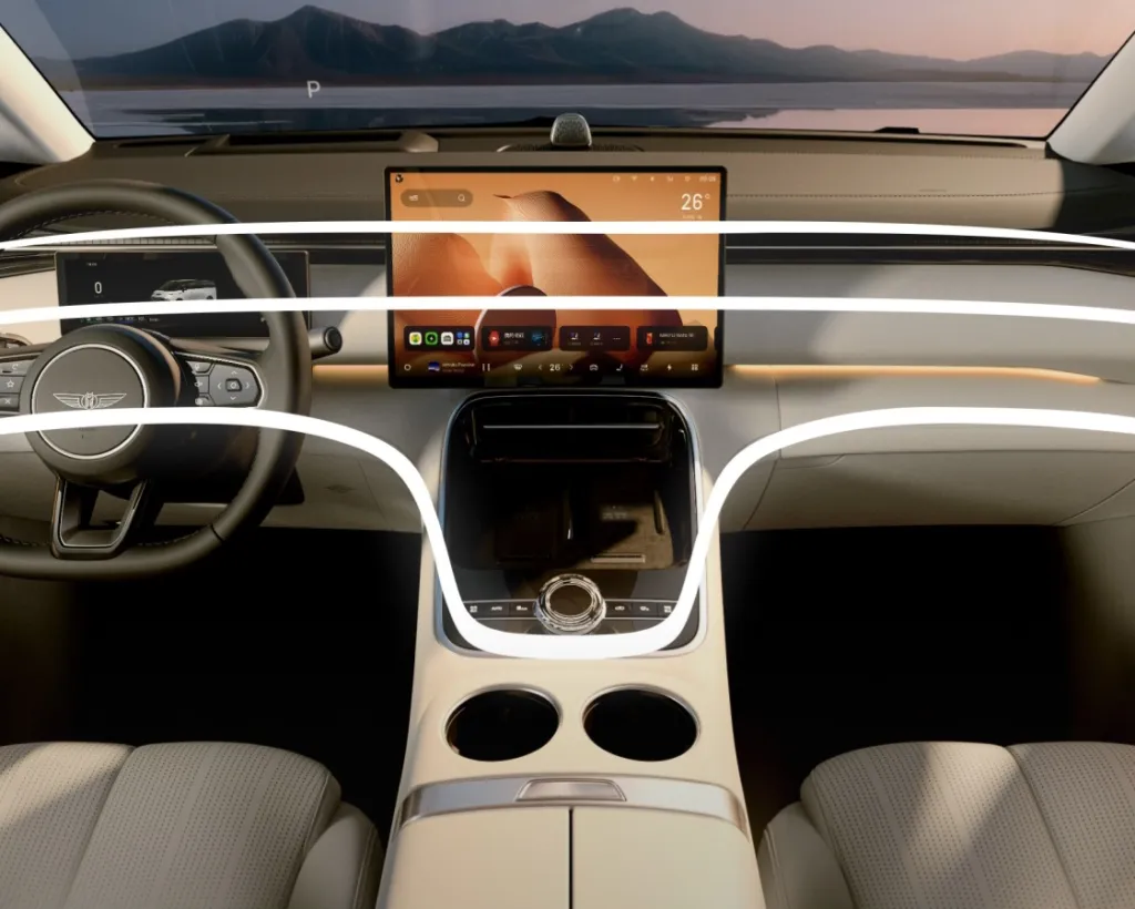 Geely Galaxy V900 — новый флагманский минивэн рис 1