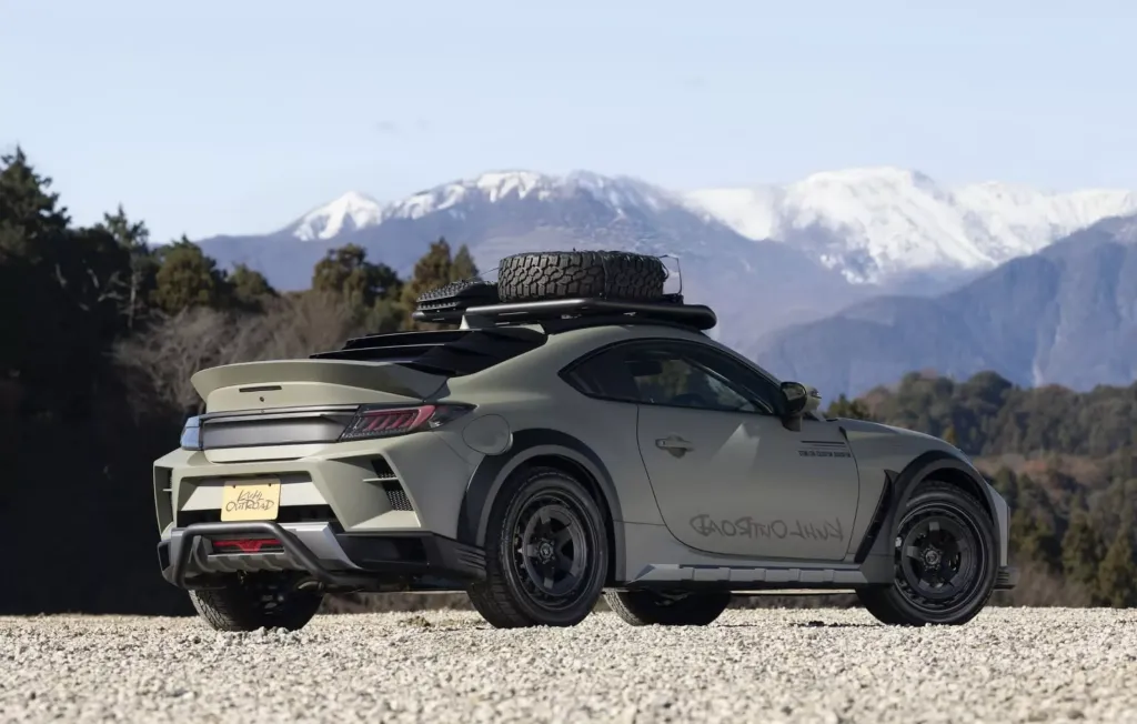 Японское тюнинг-ателье Kuhl Racing  прдеставила Toyota GR86 Outroad