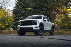 Ford F-150 2026: Roush предложила пакет доработок с лифтом 2 дюйма и шинами 33 дюйма