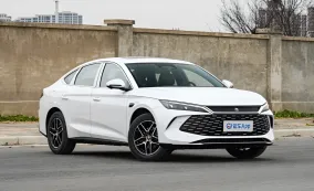 BYD Qin L DM-i 2026 и BYD Qin Plus DM-i 2026 — плагин-гибриды с электрическим запасом хода до 210 км