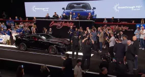 Ford Mustang Dark Horse SC: мощность «значительно выше 700 л.с.» и VIN 001 за 1,25 млн долларов на благотворительность