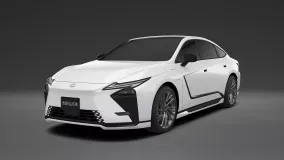 Lexus ES Modellista — фирменный аэродинамический обвес и аксессуары для нового поколения седана