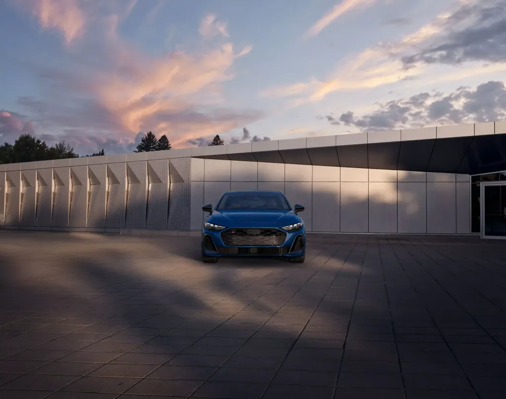 Audi A5 2026: обновления интерфейса, «живой» руль и новые опции