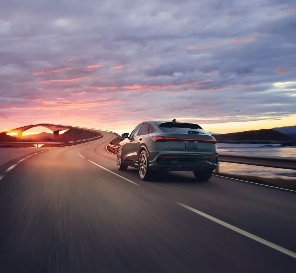 Audi Q5 2026: обновления интерфейса, «живой» руль и новые опции