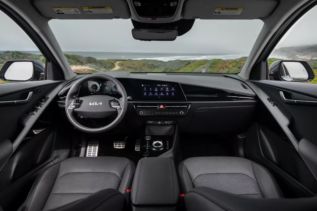 Kia Niro 2027: обновлённый дизайн в стиле EV и переработанный салон