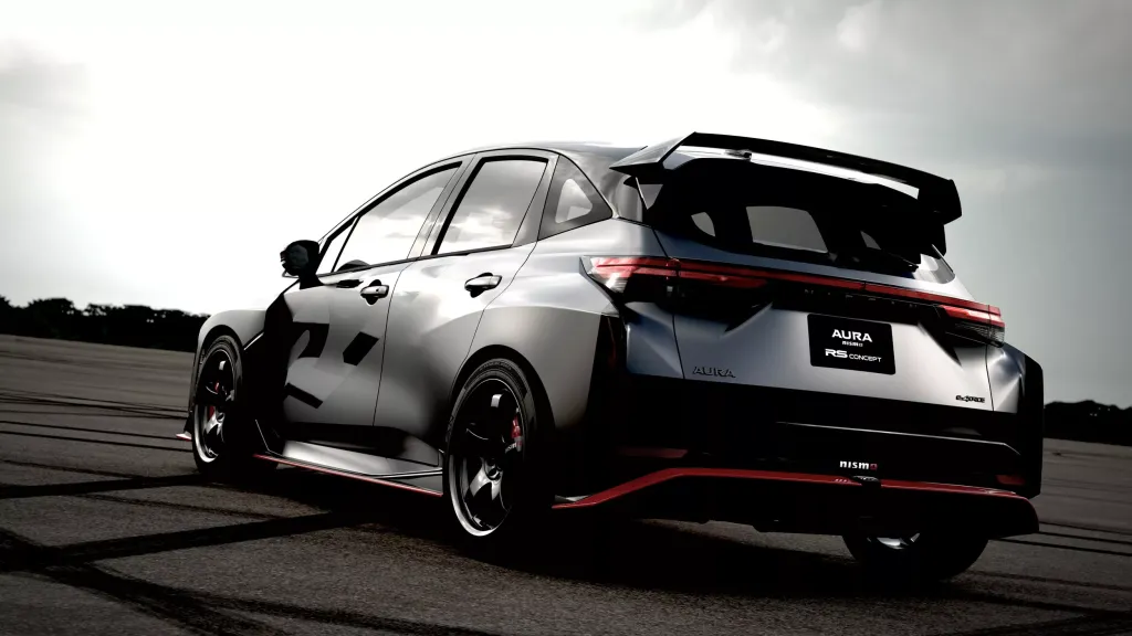 Nissan Aura NISMO RS Concept 2026 — гибридный хот-хэтч нового поколения