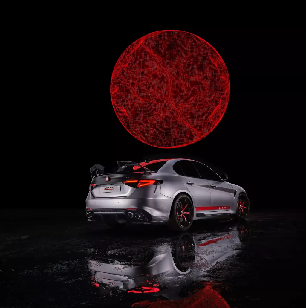 Alfa Romeo Giulia Quadrifoglio Luna Rossa: лимитированная версия с экстремальным прижимом
