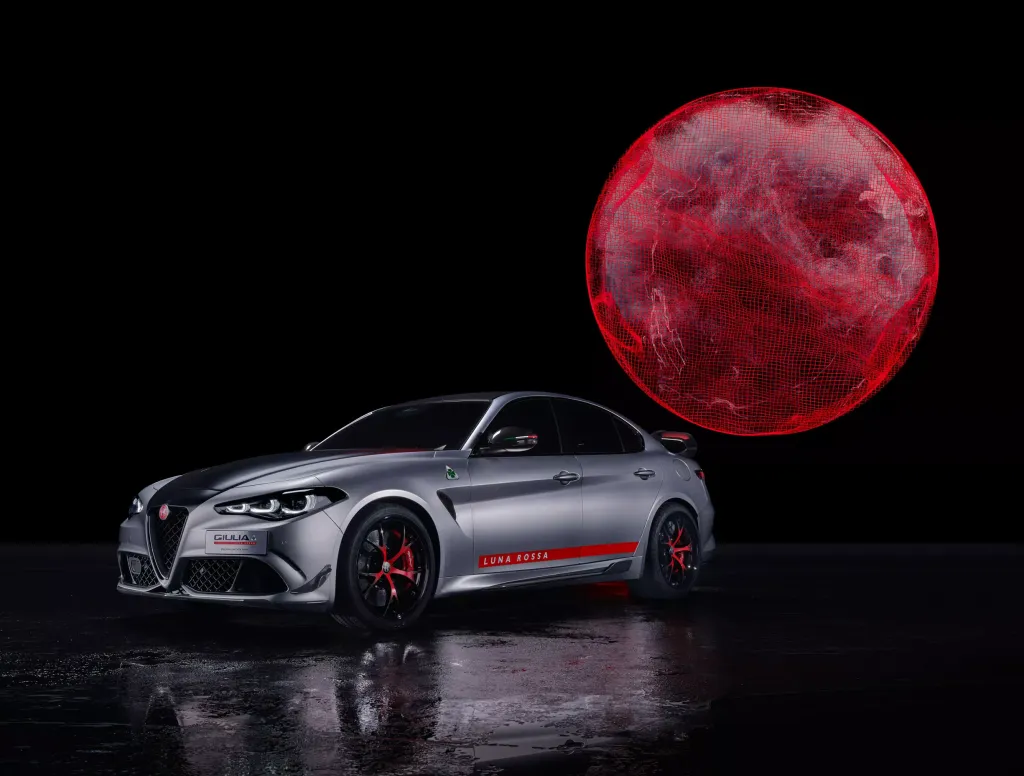 Alfa Romeo Giulia Quadrifoglio Luna Rossa: лимитированная версия с экстремальным прижимом