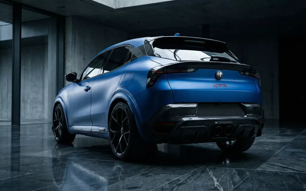 Alfa Romeo Junior GTA: «заряженный» образ, который пока существует только на картинках