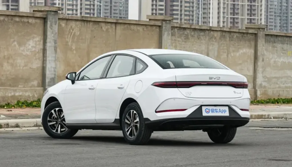 BYD Qin Plus DM-i 2026
