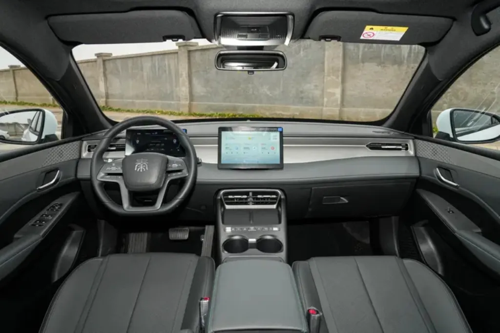 BYD Qin Plus DM-i 2026