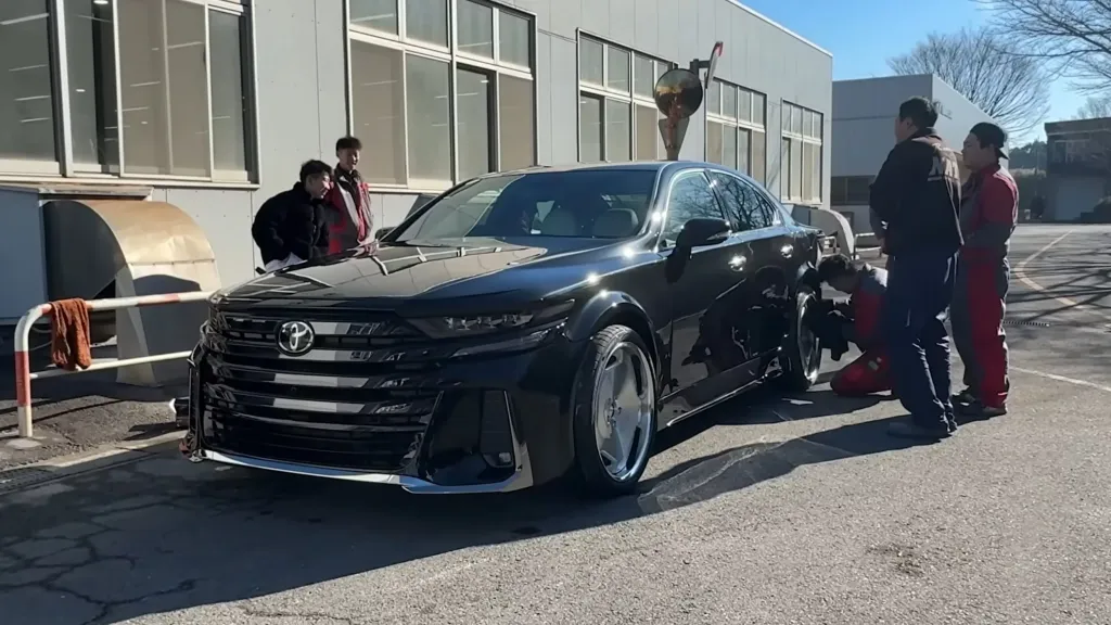 Lexus Vellfire Sedan Concept от NATS — необычный студенческий проект для Tokyo Auto Salon