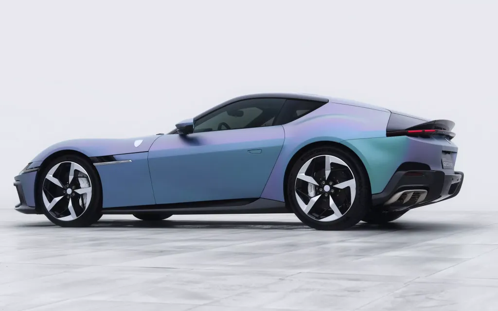 Ferrari 12Cilindri: единственный экземпляр Tailor Made с матовым оттенком Yoonseul