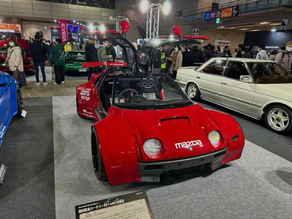 Mazda Autozam AZ-1: роторный мотор 13B на 402 л.с. и радикальное расширение кузова для Токийского автосалона 2026