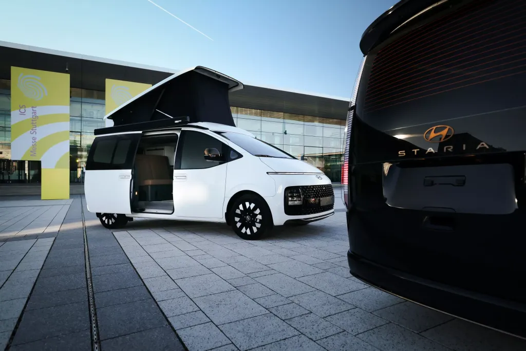 Hyundai Staria Camper Concept: электрический минивэн Hyundai превратили в премиальный автодом для Европы