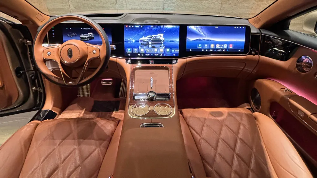 JAC и Huawei усиливают сотрудничество на фоне успеха седана Maextro S800