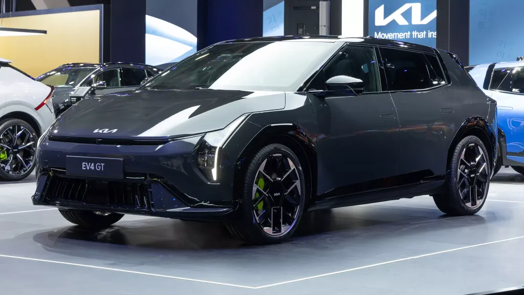 Kia EV3 GT, Kia EV4 GT и Kia EV5 GT — спортивные электромобили, которые возвращают удовольствие от вождения