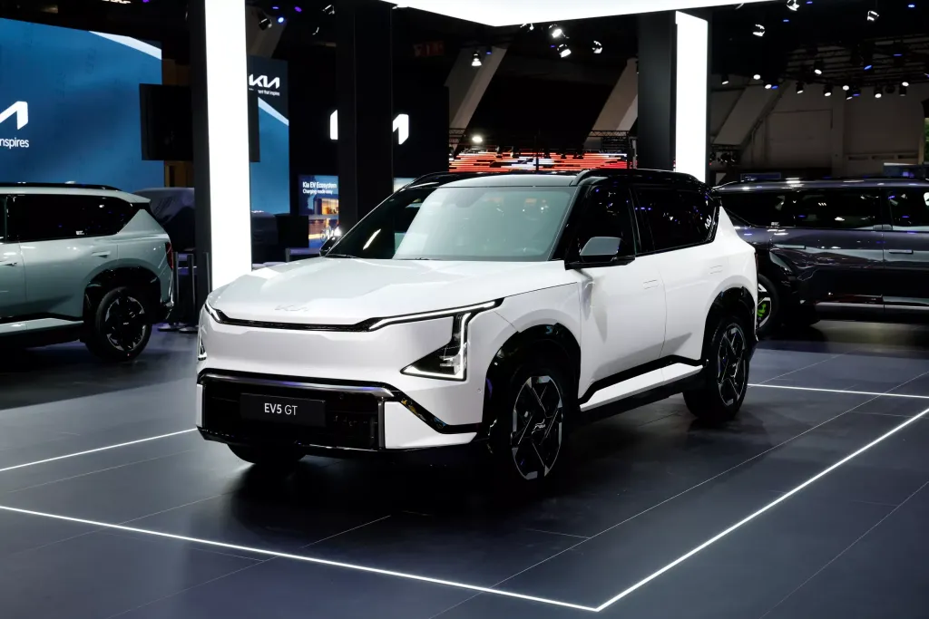 Kia EV3 GT, Kia EV4 GT и Kia EV5 GT — спортивные электромобили, которые возвращают удовольствие от вождения