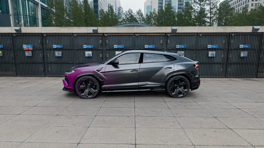 Lamborghini Urus SE получил углепластиковый обвес Largenda от Larte Design