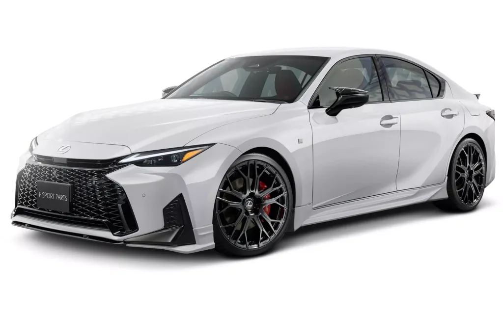 Lexus IS 2026 для Японии: обновление седана, пакеты TRD и F Sport, недоступные на других рынках