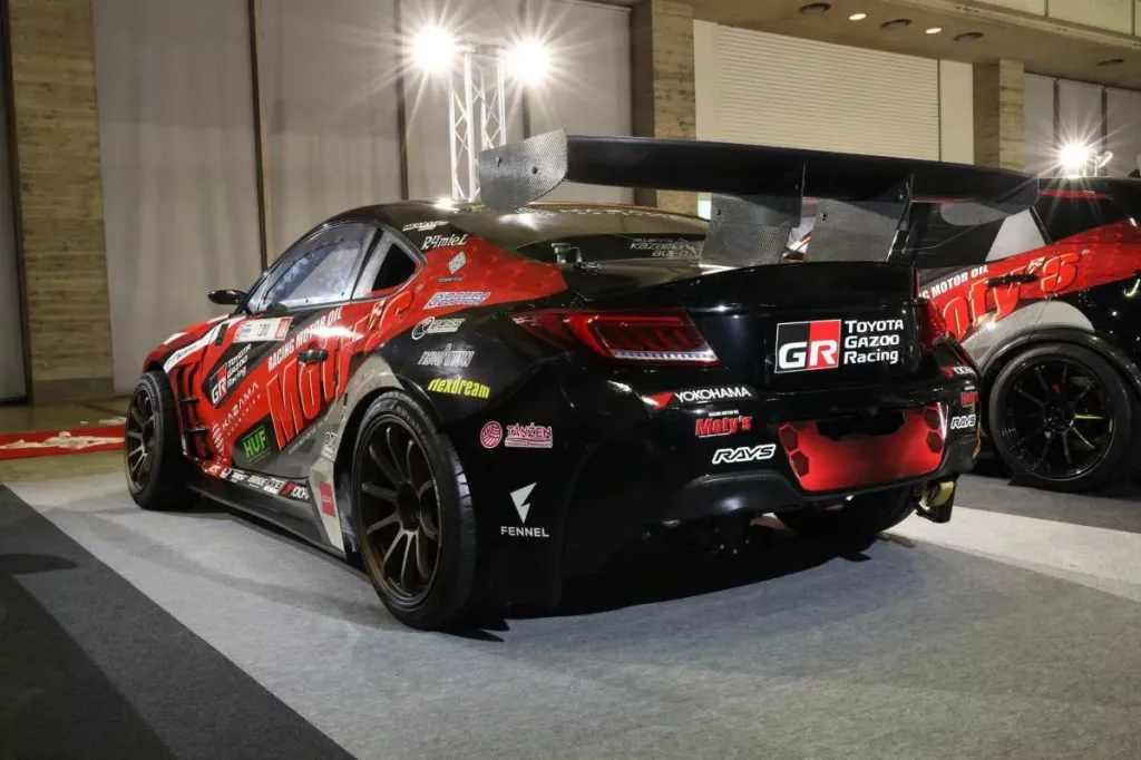 Lexus LBX 2JZ от Kazama Auto: городской кроссовер, превращённый в дрифт-монстра на 1000 л.с.