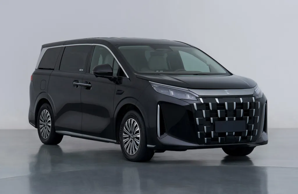 BYD Linghui: какие модели BYD скрываются под новым суббрендом для такси и автопарков