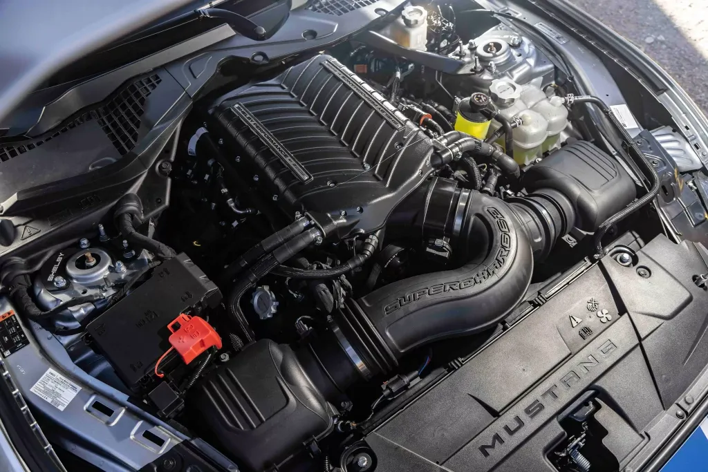 Shelby GT350 Кабриолет 2026: 810 л.с., выбор коробки передач и редкий тираж