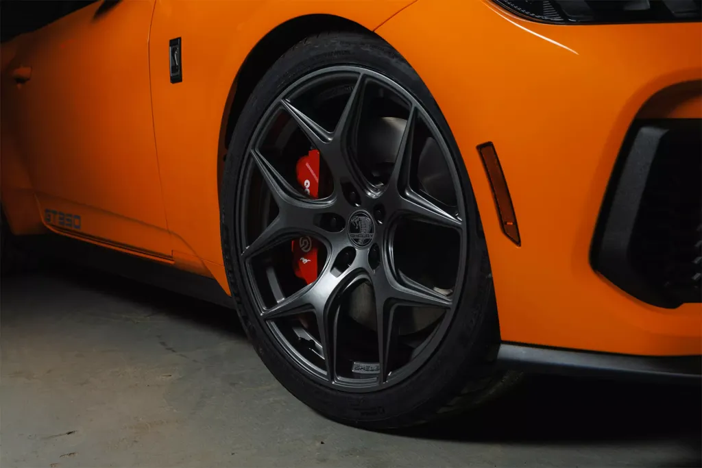 Shelby GT350 Кабриолет 2026: 810 л.с., выбор коробки передач и редкий тираж