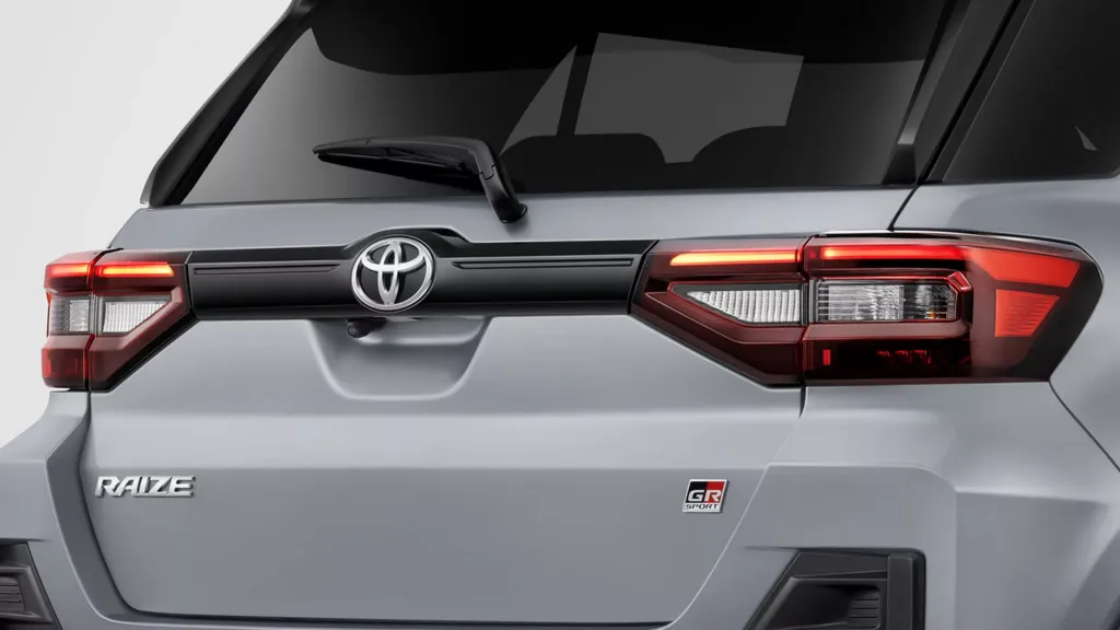 Toyota Raize GR Sport: стильный пакет Gazoo Racing без прибавки мощности