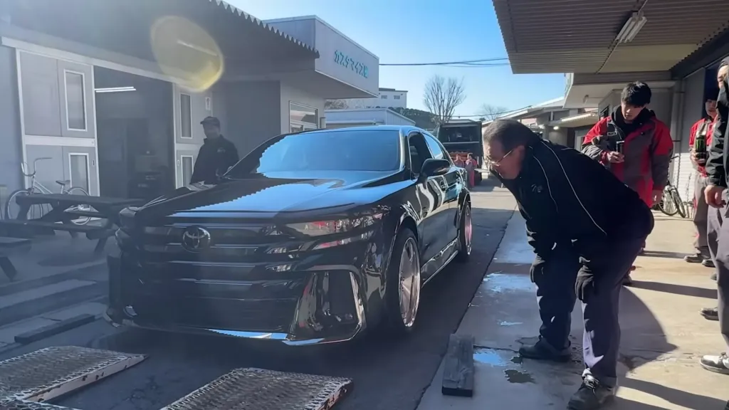 Lexus Vellfire Sedan Concept от NATS — необычный студенческий проект для Tokyo Auto Salon