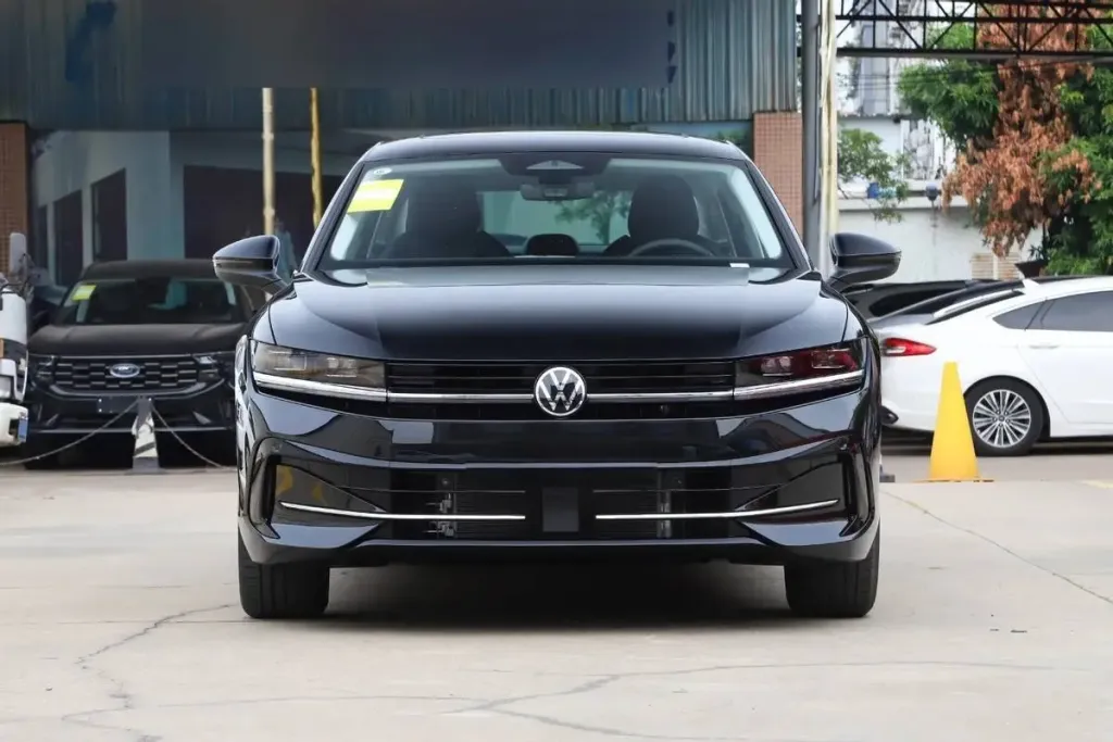 Volkswagen Magotan PHEV 2026: параметры гибридного седана раскрыты в Китае