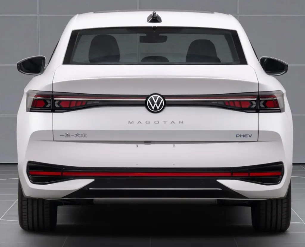 Volkswagen Magotan PHEV 2026: параметры гибридного седана раскрыты в Китае