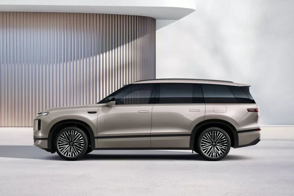 Volkswagen ERA 9X — новый крупный гибридный внедорожник для Китая с увеличенным запасом хода