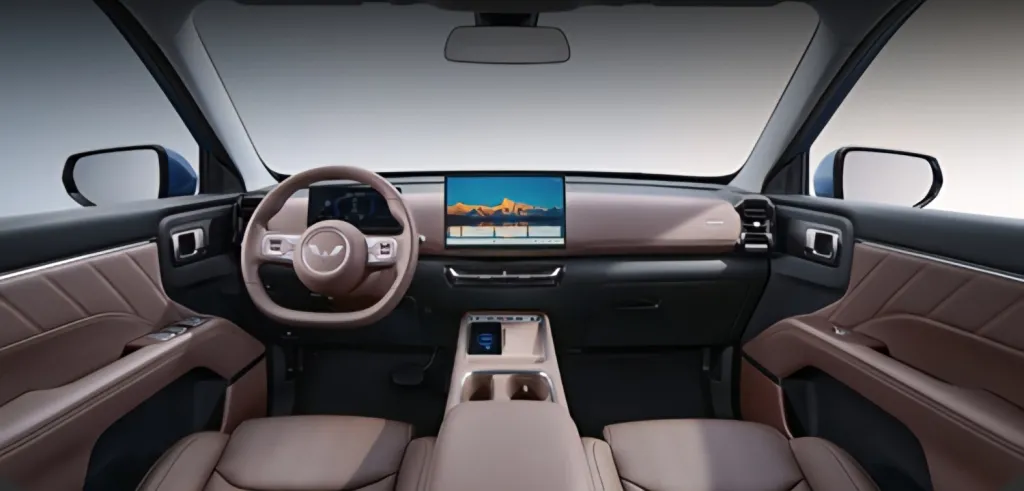 Wuling Starlight 560: семейный кроссовер с бензиновым мотором, гибридом с зарядкой от сети и электроверсией — цены от 62 800 юаней