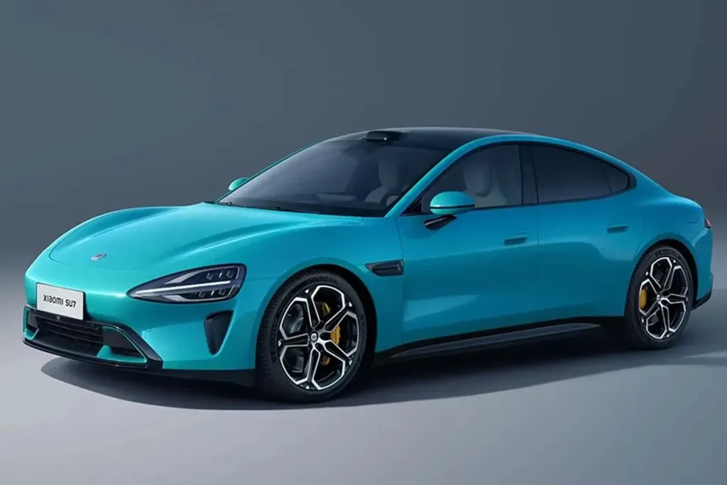 Xiaomi SU7 и YU7: Xiaomi поставила более 400 000 электромобилей за 2025 год
