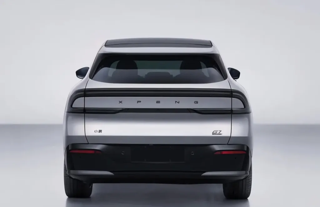 XPeng P7 2026 и XPeng G7 EREV: премьера новых моделей в Китае и Европе