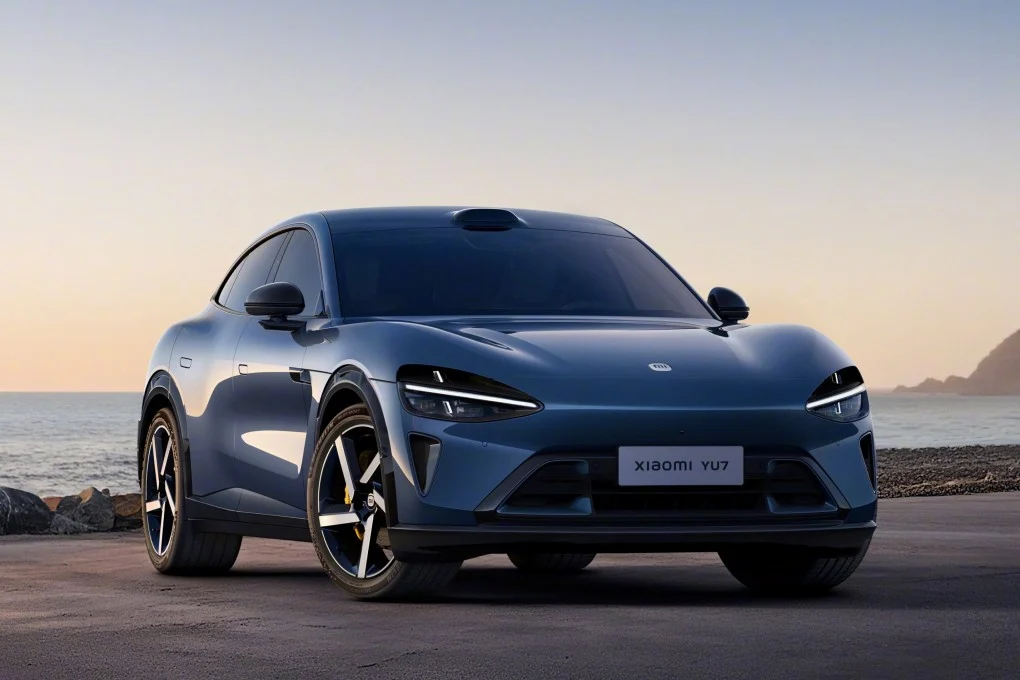 Xiaomi SU7 и YU7: Xiaomi поставила более 400 000 электромобилей за 2025 год