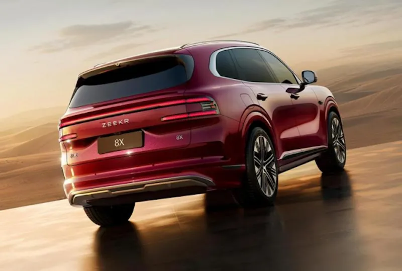 Zeekr 8X: официальные изображения большого подзаряжаемого гибрида с электрическим пробегом до 328 км