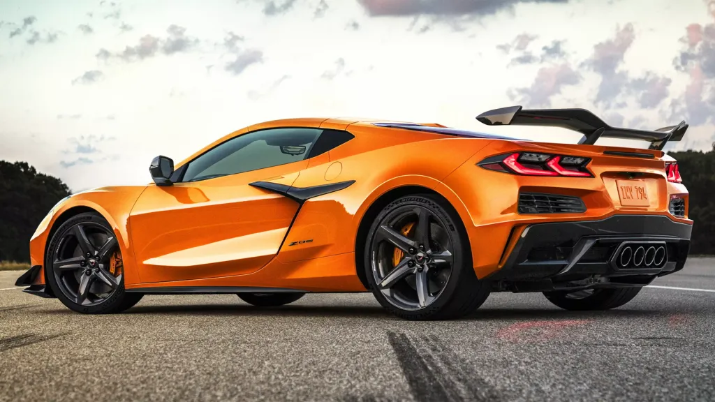 Chevrolet Corvette Z06, ZR1 и ZR1X: заводская программа сборки двигателя возвращается